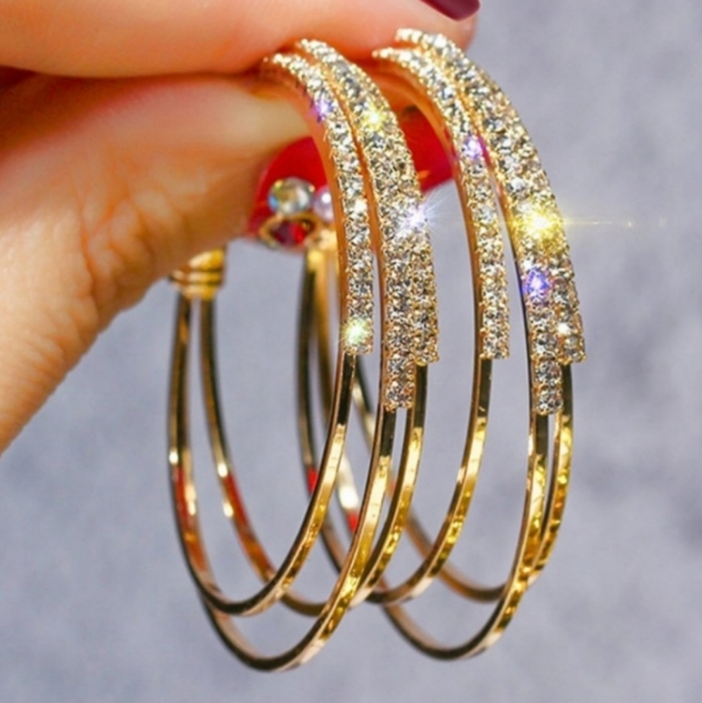 NEW YELLOW GOLD ROUND DIAMOND THREE LAYER HOOP EARRINGS - Picture 2 of 6